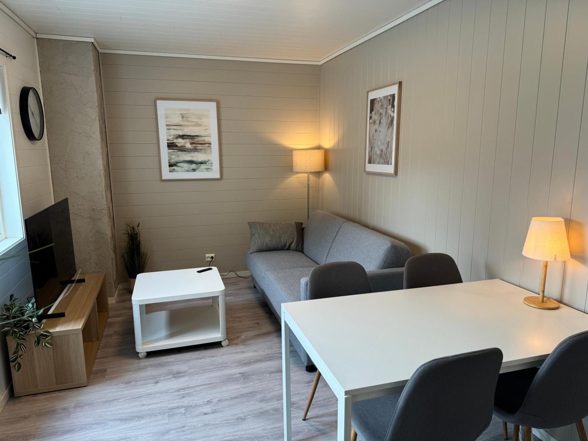Small Apartment In The Harbour Of Jørpeland Exterior foto